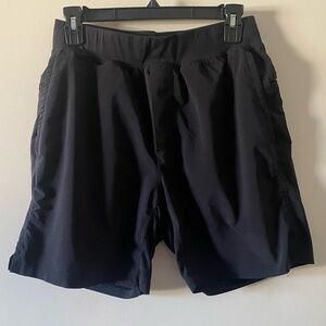 Fabletics The Fundamental Short in Black, M‎